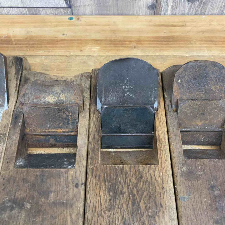【中古品】 甚八・三六・東源次・助六・華仏？ 鉋5個セット  鉋 かんな カンナ 和工具 大工道具 鑿 のみ 鋸 のこ 【東大和店】