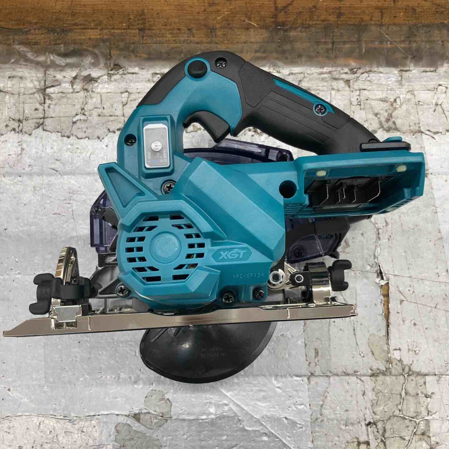 【中古品】マキタ(makita) コードレス防じんマルノコ KS002GZ【所沢店】 ☆マキタ(makita) コードレス集じんマルノコ KS002GZ【所沢店