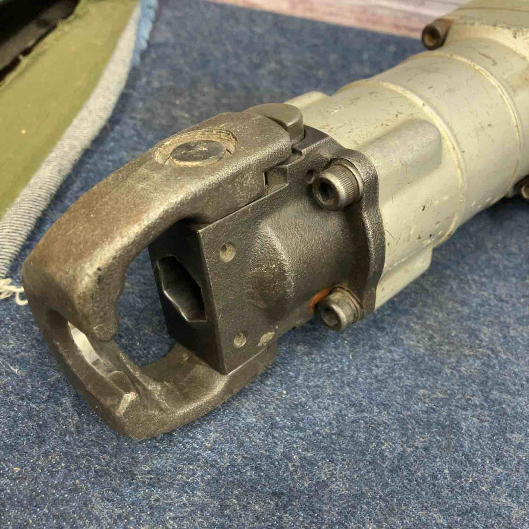 ★マキタ(makita) 電動ハンマ HM0830【八潮店】