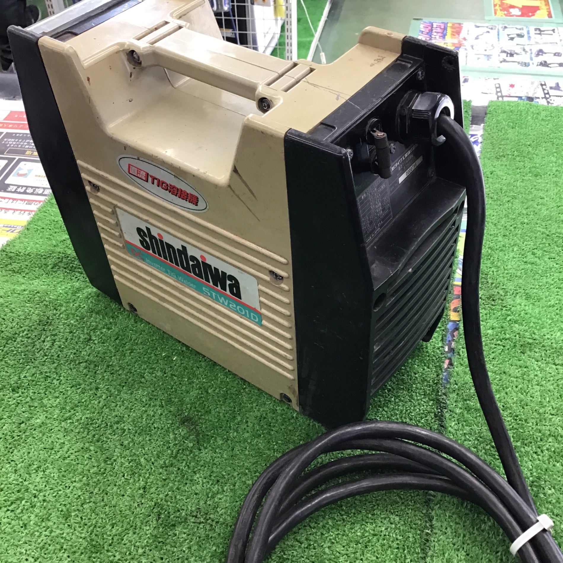 新ダイワSTW160インバータTIG溶接機ジャンク品 新ダイワ 160A 100V/200V 小型インバータTIG溶接機 アルゴン溶接