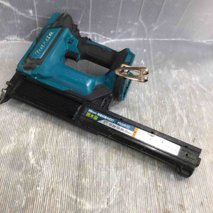 ◇マキタ 充電式35mm面木釘打ち機 FN350DZ【草加店】