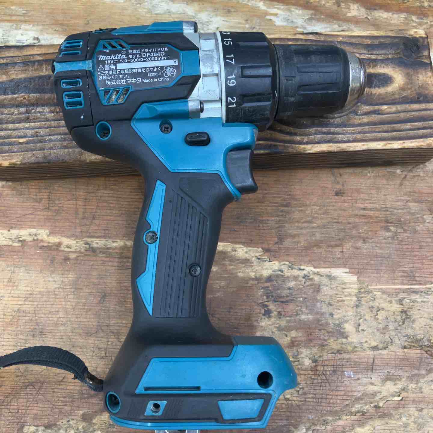 【中古】マキタ Makita DF484DRGX 充電式ドライバドリル バッテリ×2・充電器付き【ハンズクラフト佐賀】 中古】マキタ Makita DF484DRGX 充電式ドライバドリル バッテリ×2