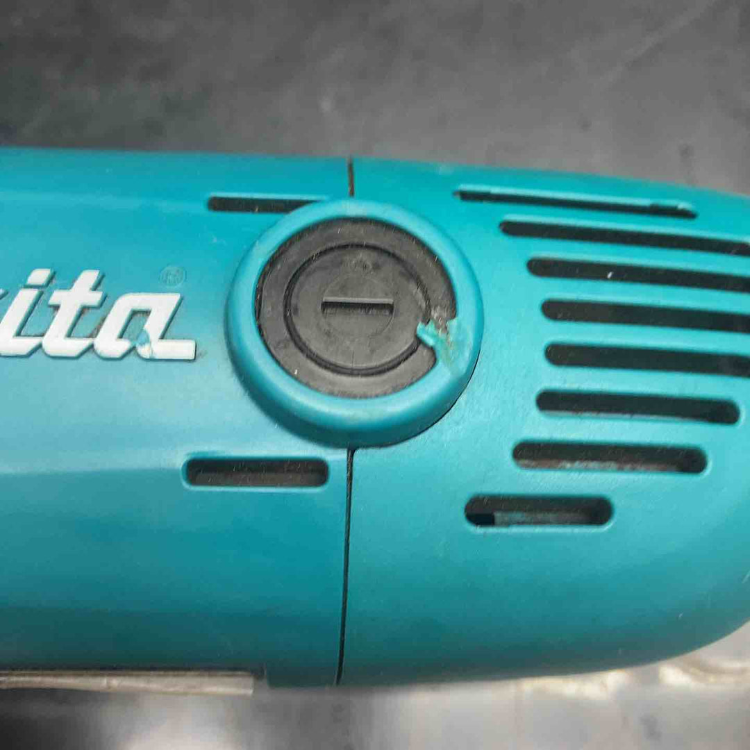 ☆マキタ(makita) 150mm電子ディスクグラインダ GA6021C【川越店】