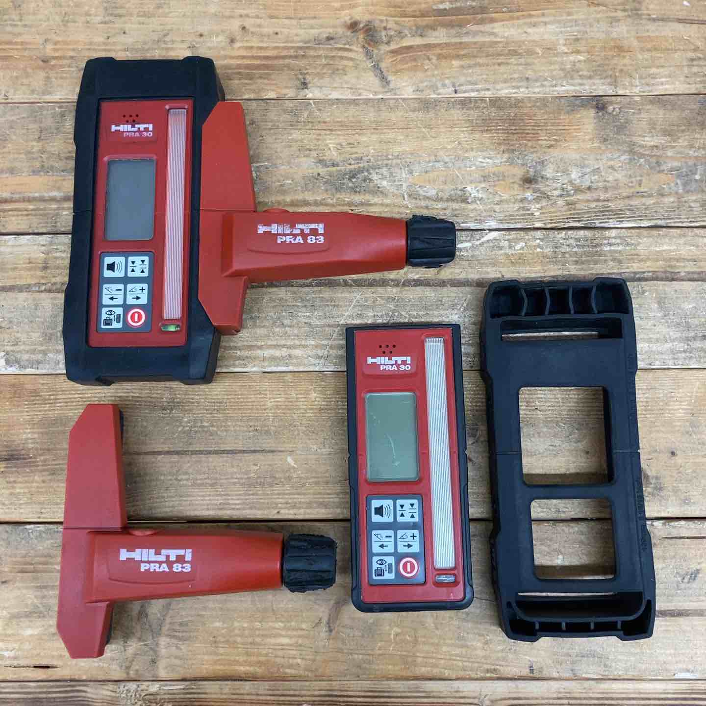 中古品】 ☆ヒルティ(Hilti) 回転レーザー PR 30-HVS A12 【東大