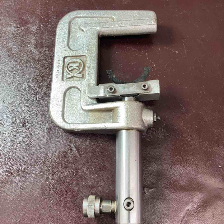 【中古品】亀倉精機 パイプ断水機 EP-700型(油圧ポンプ)【東大和店】