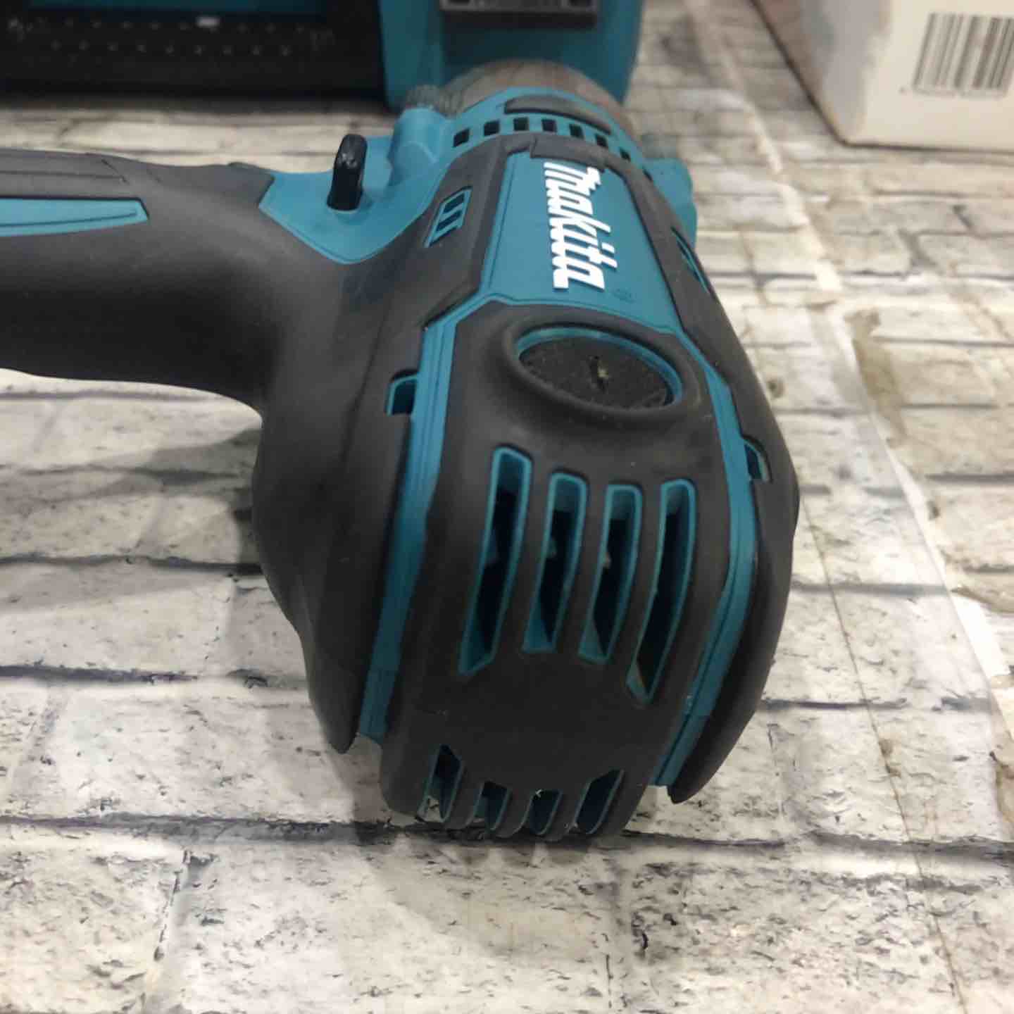 ☆マキタ(makita) インパクトドライバ TD0220【川口店】 – アクト