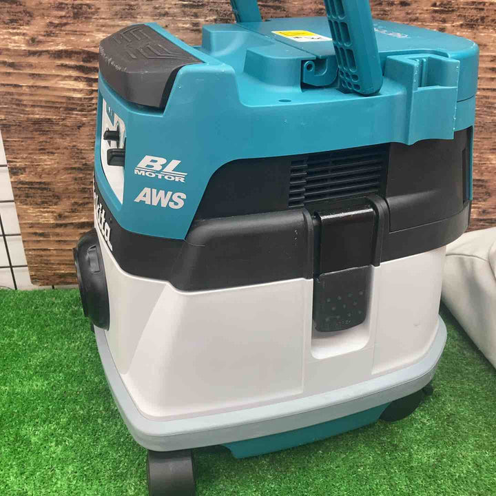 ★マキタ(makita) 粉じん専用 コードレス集じん機 VC867DZ【川越店】