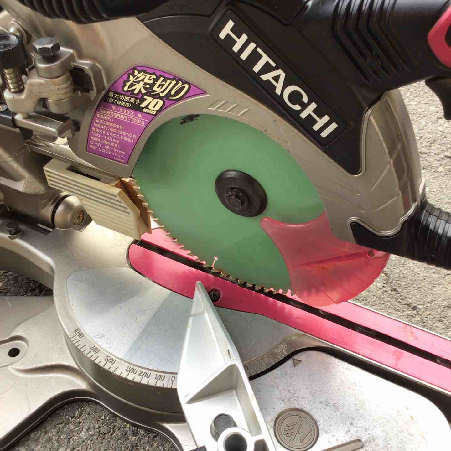 中古品】 ハイコーキ/HIKOKI 卓上スライド丸のこ・C7RSHC 【桶川店