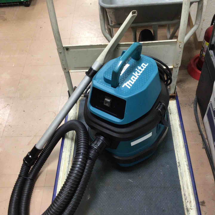 ◇マキタ(makita) 集じん機 470 乾湿両用【草加店】