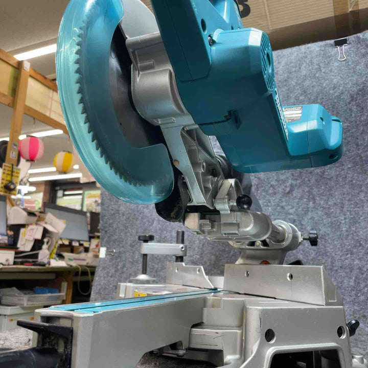 マキタ(makita) コードレススライドマルノコ LS714DZ【桶川店】