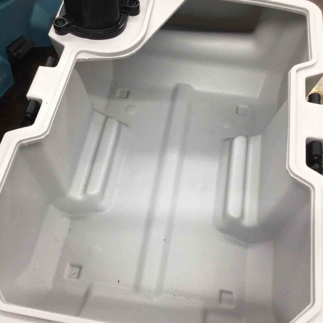 ★マキタ(makita) コードレス集じん機 乾湿両用 VC750DZ【戸田店】