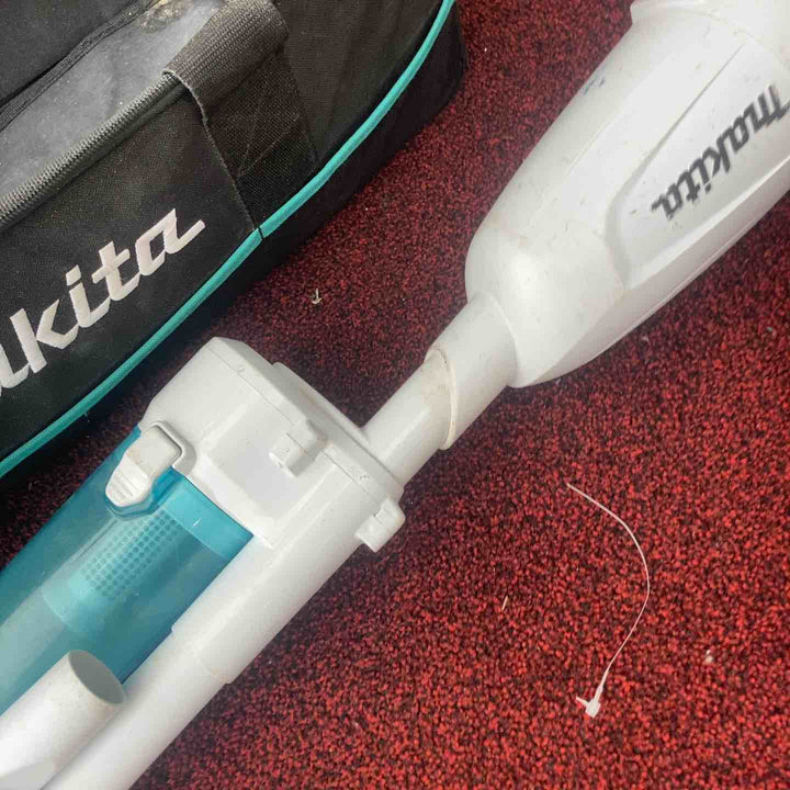 ☆マキタ(makita) コードレスクリーナー CL181FDZW【町田店】