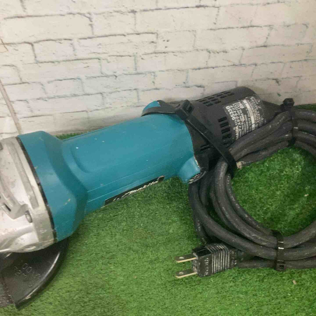 ☆マキタ(makita) 100mmディスクグラインダ 9533B【町田店】