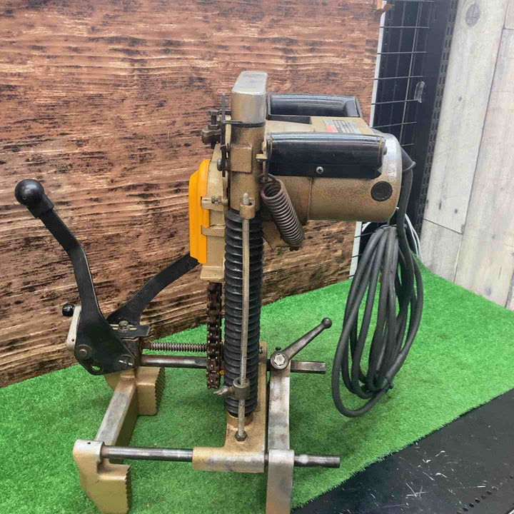 マキタ(makita) チェーンノミ 7104穴あけ能力(mm) 最大切込み深さ155【川越店】