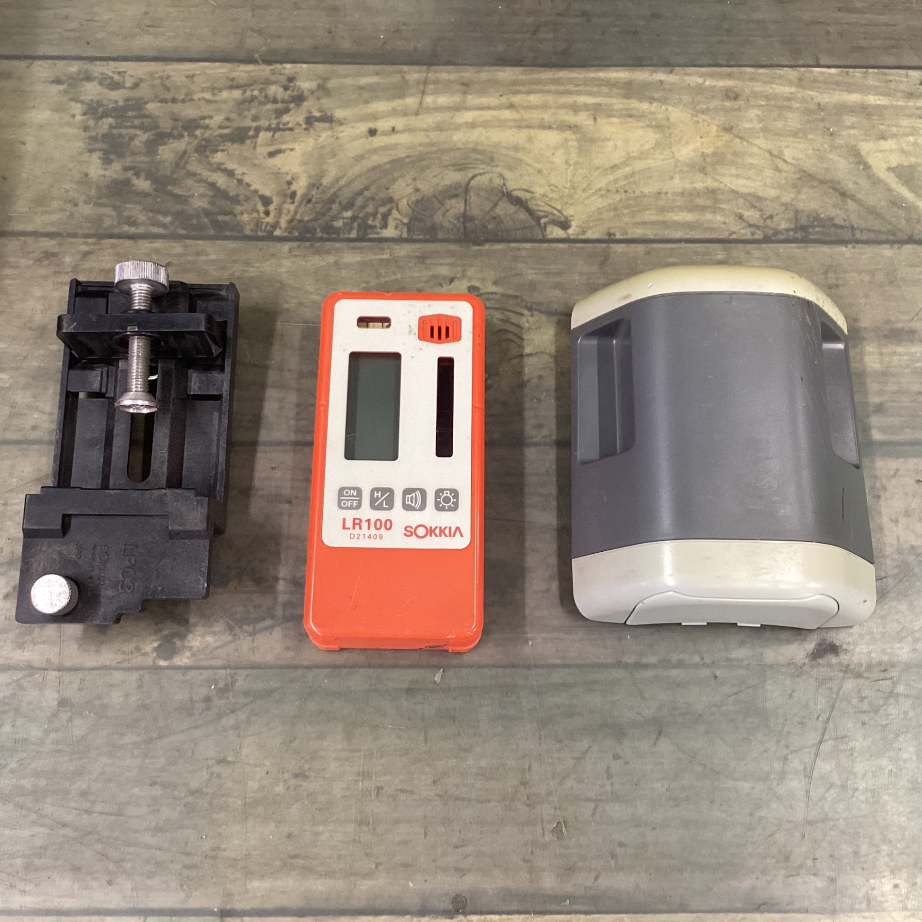 SOKIA 回転レベル LP31+LR200セット！ SOKKIA LP31 ROTARY LASER LEVEL, TRANSIT, SPECTRA, LASERPLANE