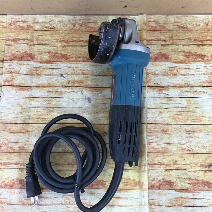 マキタ(makita) 100mmディスクグラインダー GA4031【川崎店】