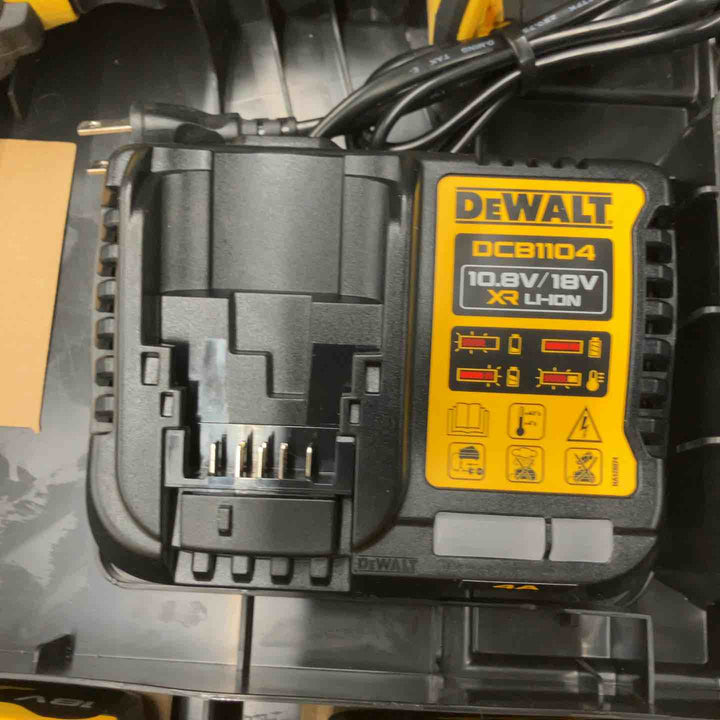 DEWALT DCF911　バッテリー2つ　充電器付属【戸田店】