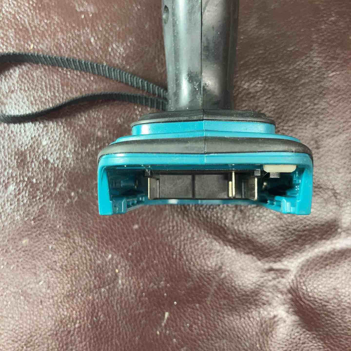 【中古品】☆マキタ(makita) コードレスインパクトドライバー TD136DZ バッテリー付属【東大和店】