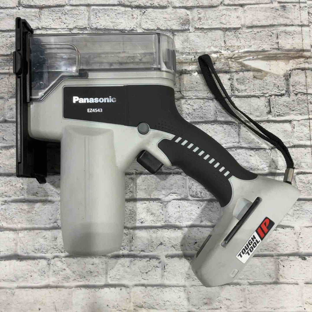 ◇パナソニック(Panasonic) コードレス角穴カッター EZ4543LS2S-B【川口店】