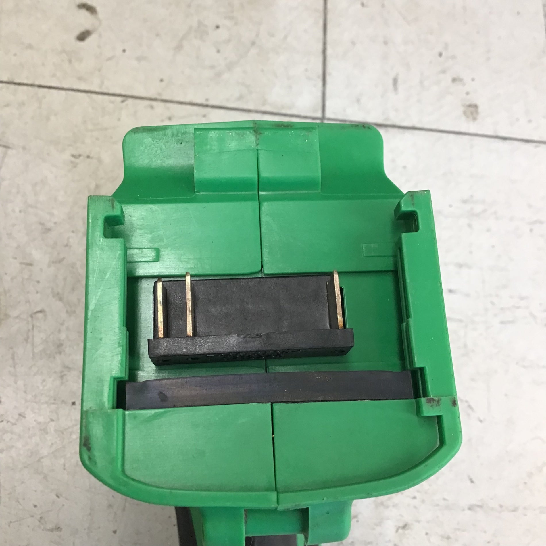 中古品】ハイコーキ/HIKOKI ※旧:日立工機 コードレスインパクトレンチ