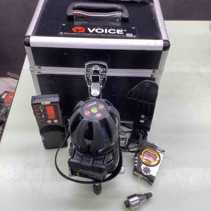 ◇VOICE  フルライン レーザー墨出し器 VLR-8X【越谷店】