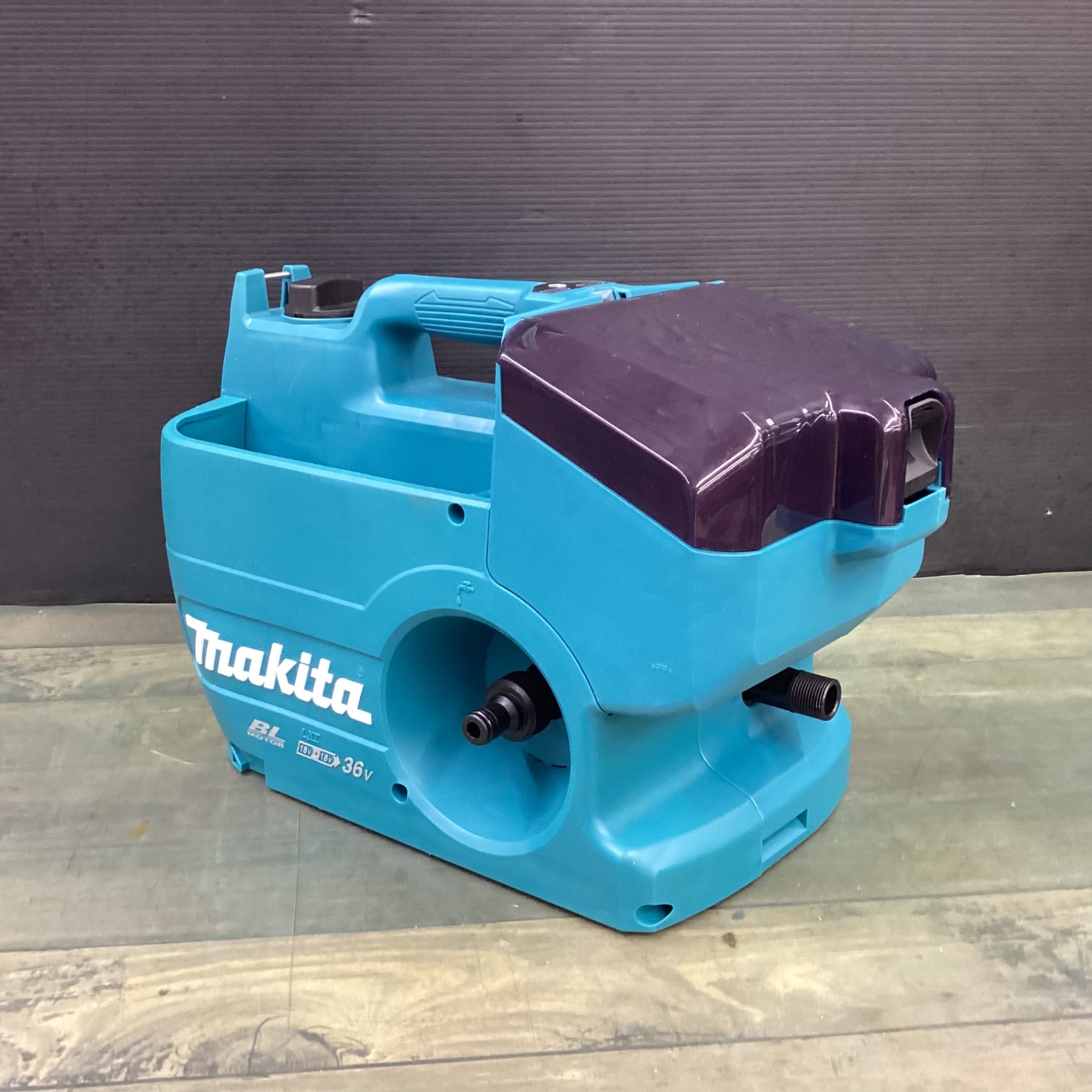 【未使用品】マキタ(makita)コードレス充電式高圧洗浄機 MHW080DZK sic-kikai_mhw080dzk