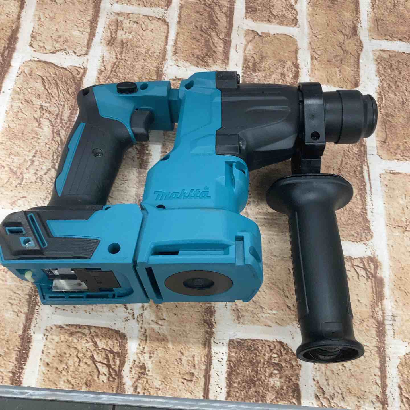 中古品 □ makita コードレスハンマドリル HR181DZK □ J □ IT6YDVOYCOGQ マキタ HR181DZK 18mm 14.4V充電式ハンマードリル 集塵システム別売