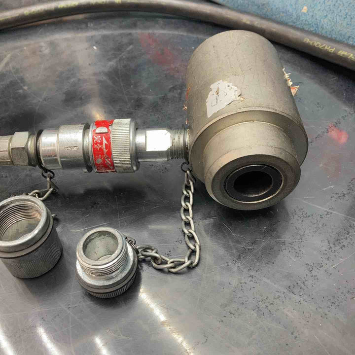 ◇泉精器(IZUMI) 分離型油圧式パンチャ SH-10-1(ポンプHP-180N付)【川越店】