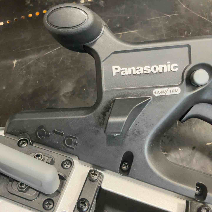 ★パナソニック(Panasonic) コードレスバンドソー EZ45A5X-B【草加店】