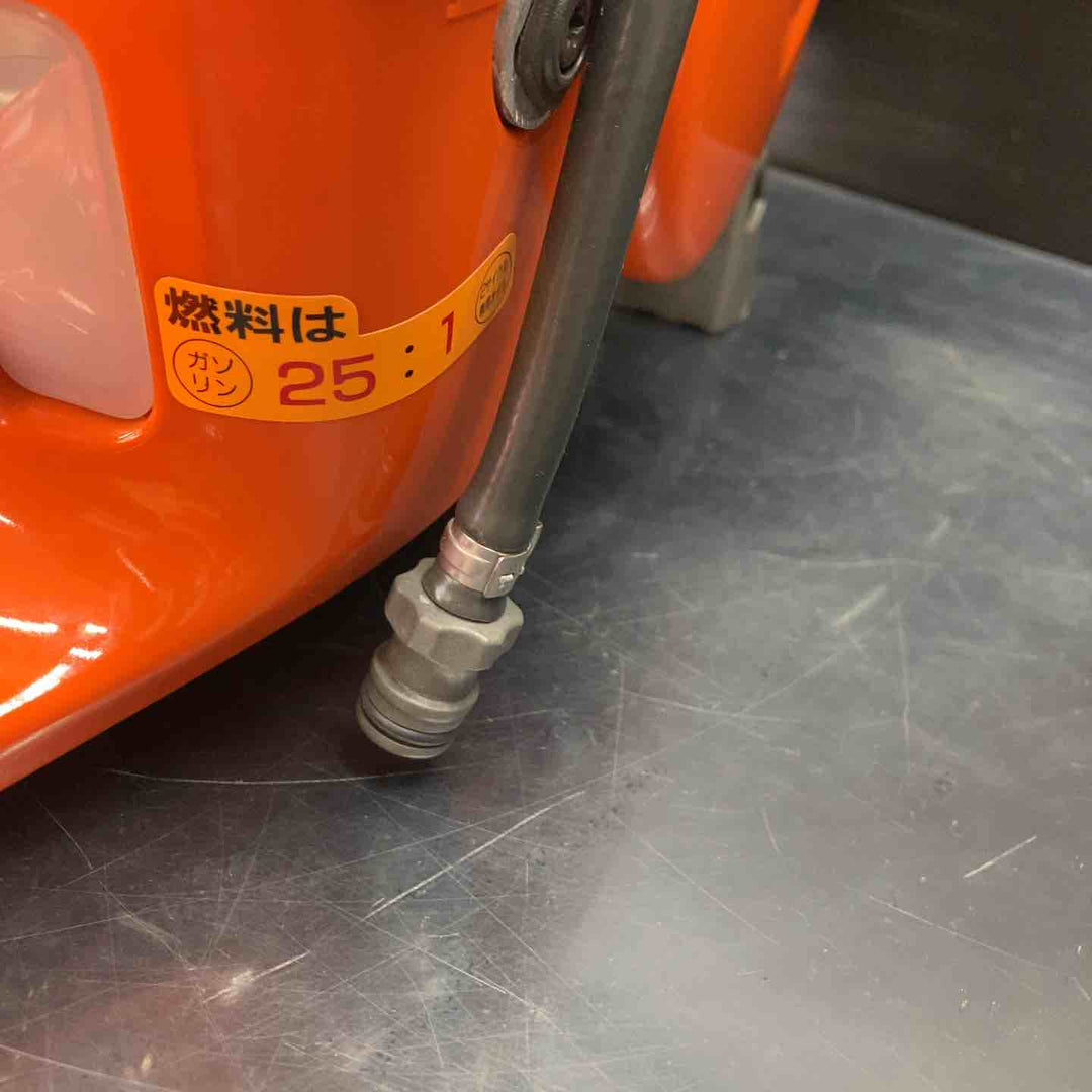 【美品】ハスクバーナ(Husqvarna) エンジンカッター K770 ブレードサイズ12インチ(300ｍｍ)【川越店】