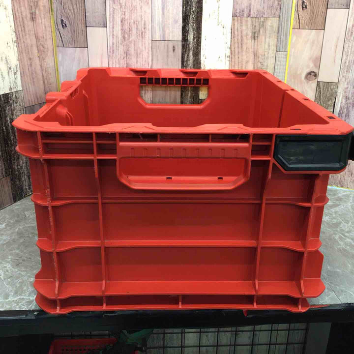 ◇ミルウォーキー(Milwaukee) PACKOUT コンテナ  48-22-8440【八潮店】