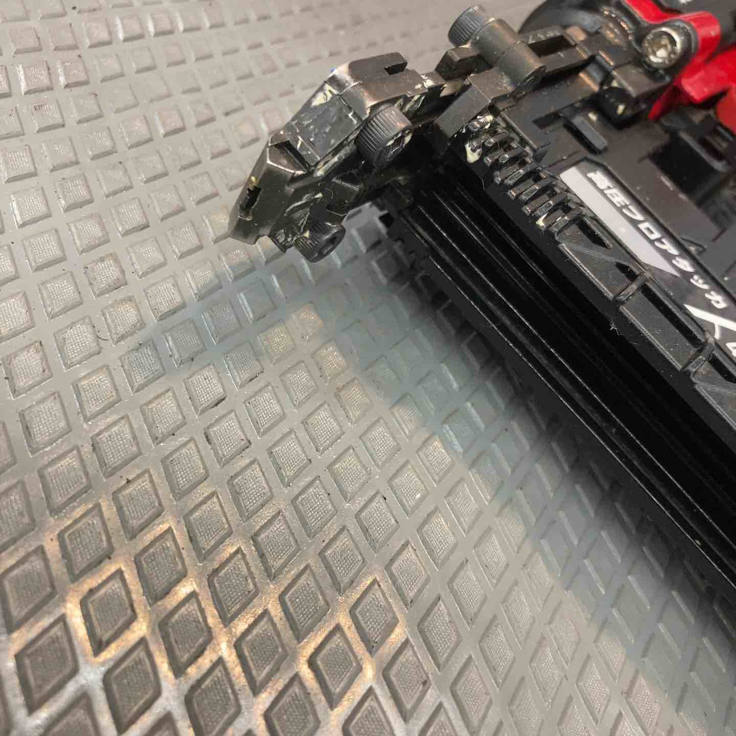 中古品】マキタ(makita) 高圧フロアタッカ AT451H【所沢店】 – アクト