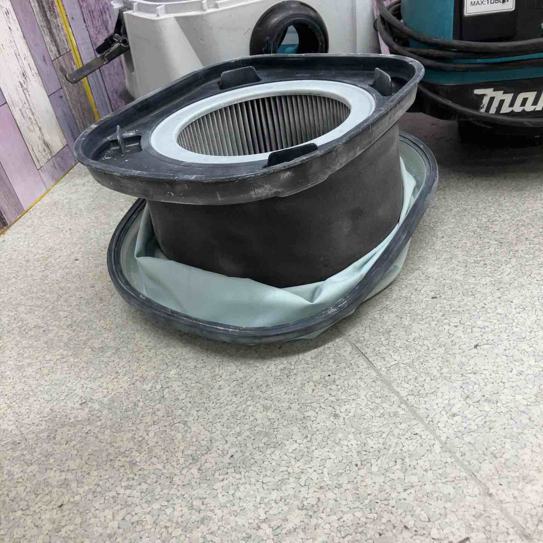 ★マキタ(makita) 集じん機 乾式 484(P)【八潮店】