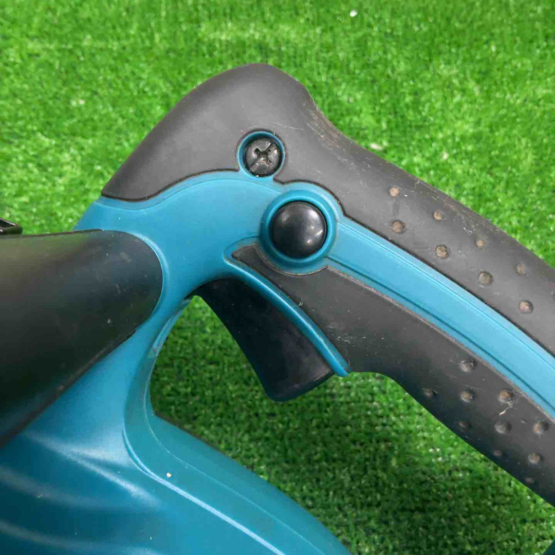 ◇マキタ(makita) コードレスチェーンソー UC121DZ【草加店】