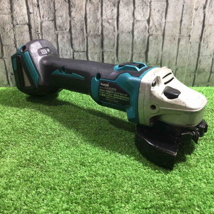 ◇マキタ(makita) 100mm コードレスディスクグラインダ GA403DZN (AG403DN)【川口店】