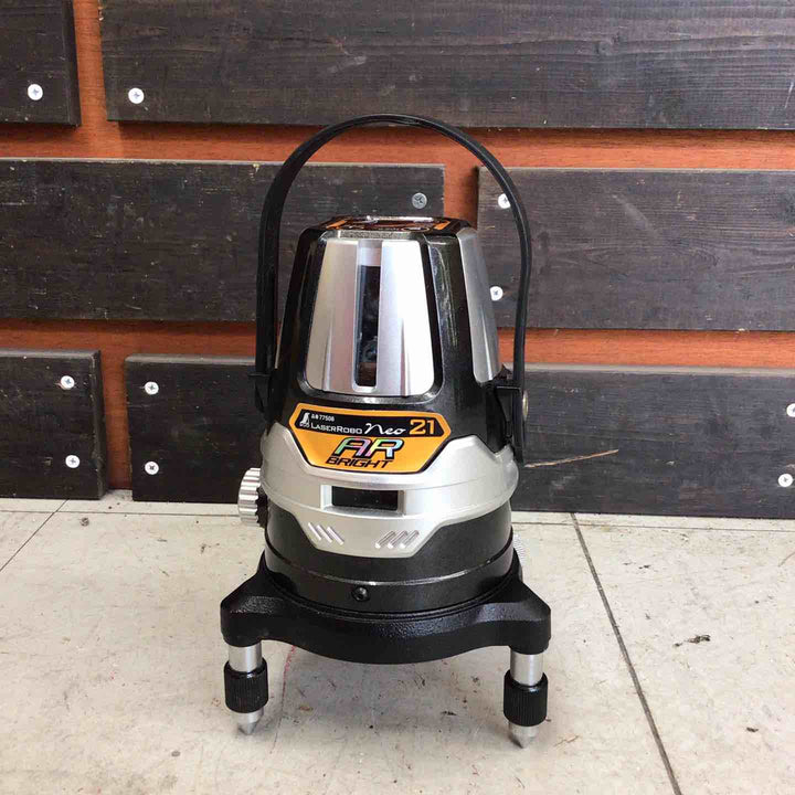 【現状品】 シンワ レーザー墨出し器 77508  レーザーロボ LASER ROBO Neo 21 AR BRIGHT 【鴻巣店】
