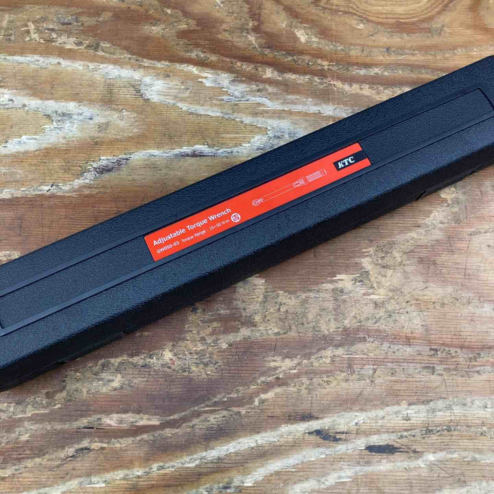 【美品】KTC 9.5sq プレセット型トルクレンチ GW050-03 10-50N・m【柏店】