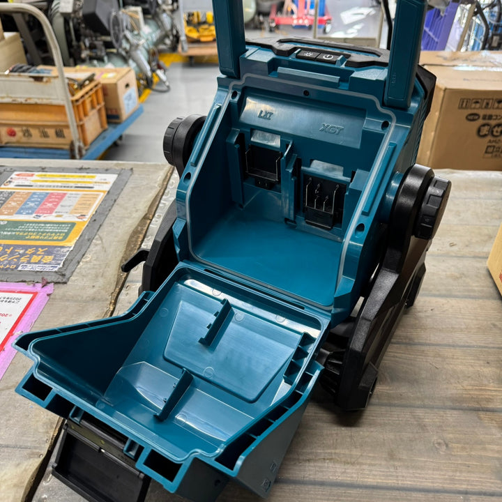 ★マキタ(makita) コードレススタンドライト ML004G【戸田店】