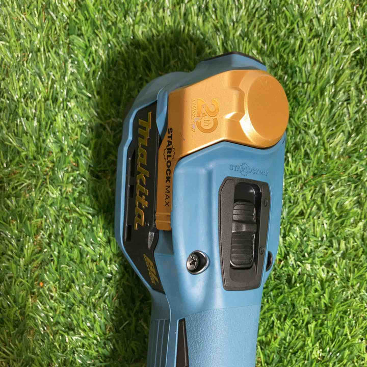 ★マキタ(makita)18Vコードレスマルチツール TM52DZPB(本体のみ) LXT20周年記念限定カラー 本体のみ【戸田店】