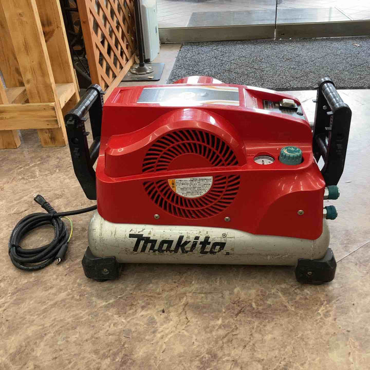 ★マキタ(makita) エアコンプレッサー AC460XLR【所沢店】