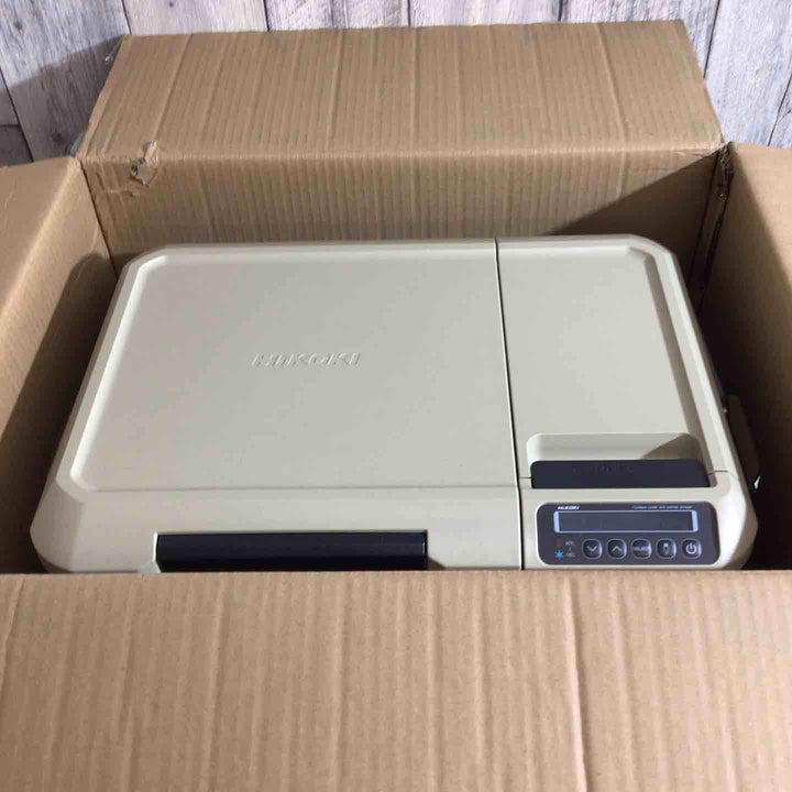 【未使用品】★ハイコーキ(HIKOKI ※旧:日立工機) コードレス冷温庫 UL18DD(XMBZ) サンドベージュ【戸田店】