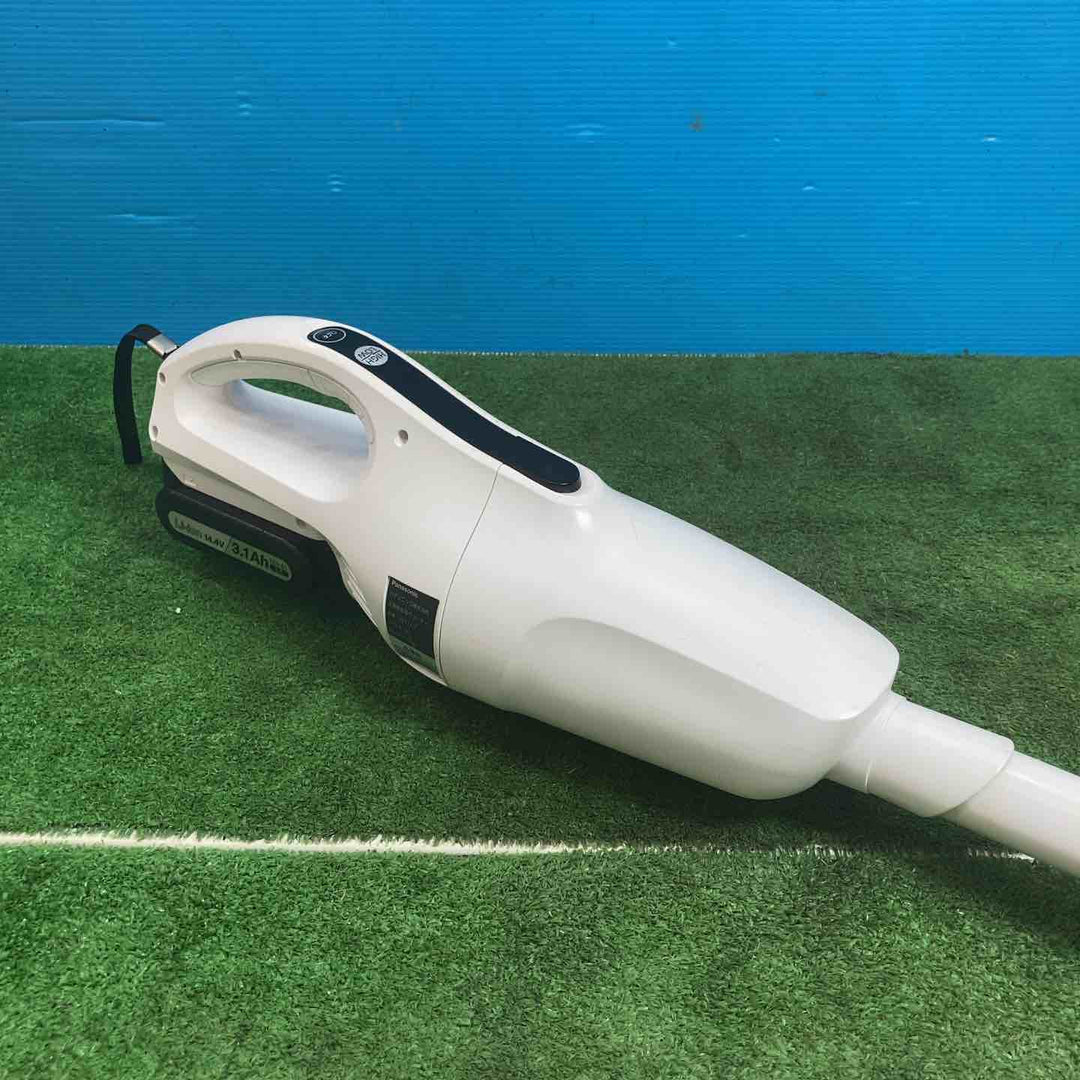 【中古品】パナソニック 充電スティッククリーナーEZ37A3デュアル(14.4V/18V対応)45W(18V使用時) EZ37A3LJ1F-W【岩槻店】
