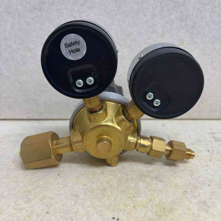 阪口製作所 窒素調整器 R-10 現状品【町田店】
