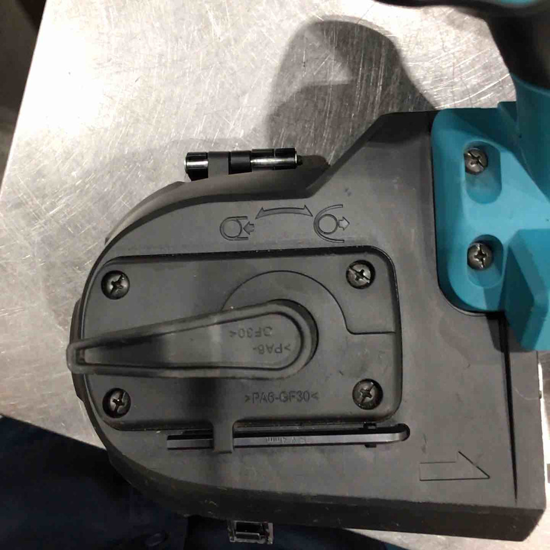 ★マキタ(makita) コードレスバンドソー PB181DRFX【川口店】
