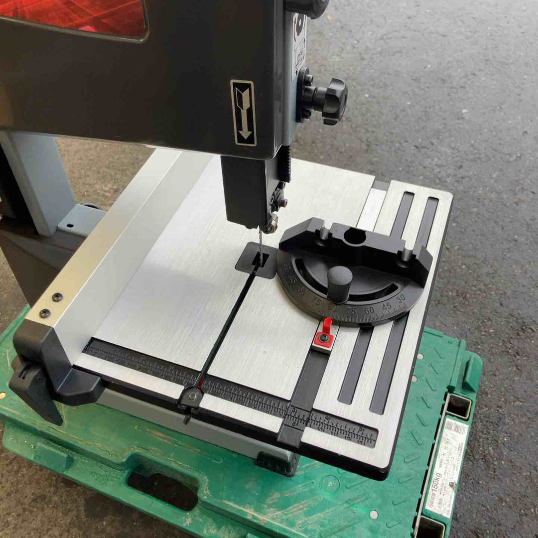 【中古品・店頭受取り限定】 藤原産業/SK11 木工用バンドソー・SWB-300W 【桶川店】