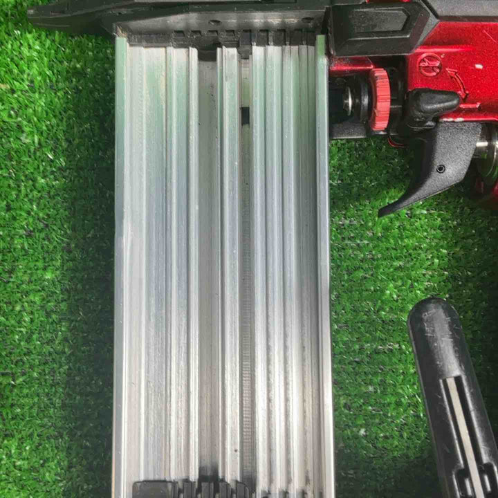 マキタ(makita) 高圧フィニッシュネイラ AF552H【藤沢店】