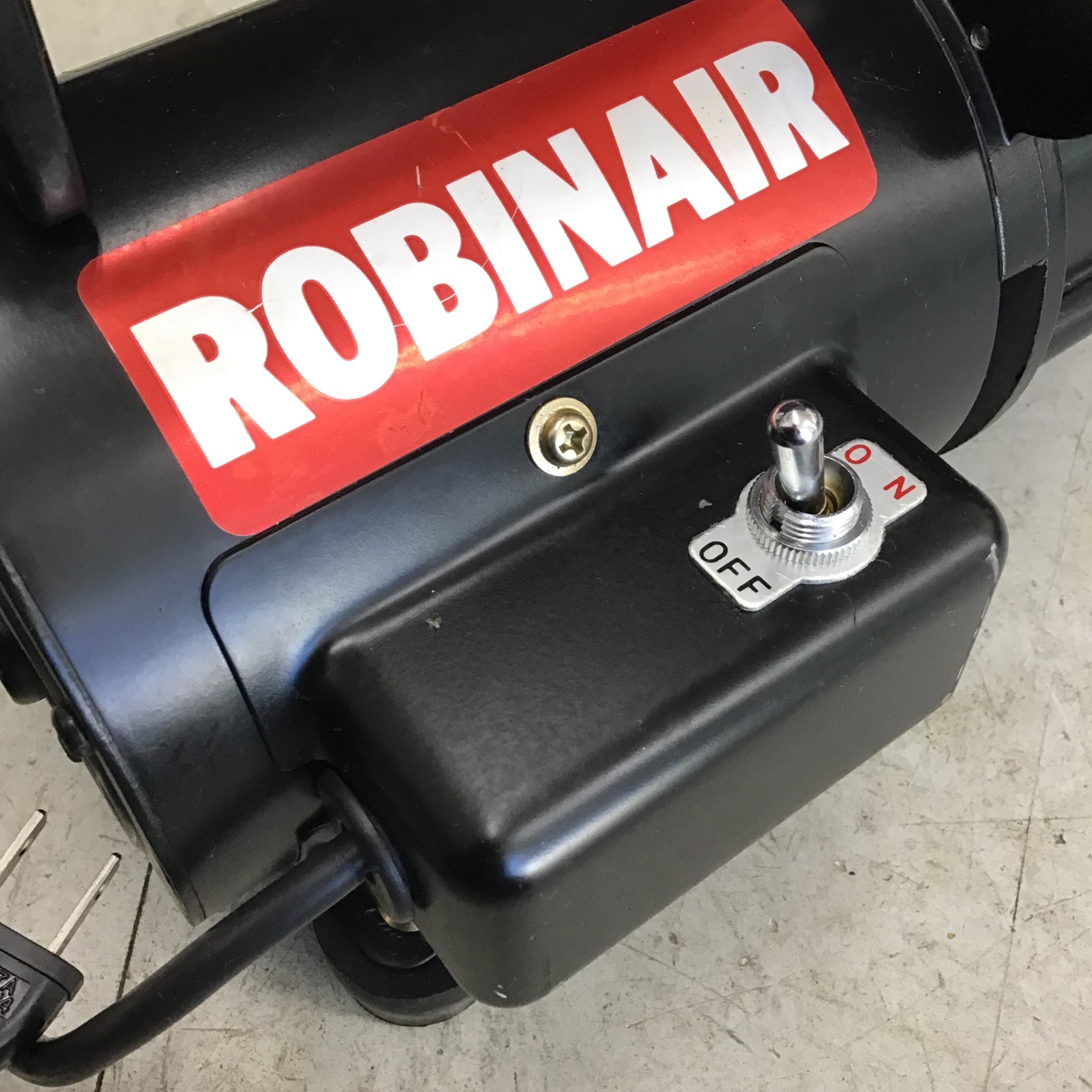 現状品】 ロビネア/ROBINAIR 真空ポンプ 15010 【鴻巣店】 – アクト