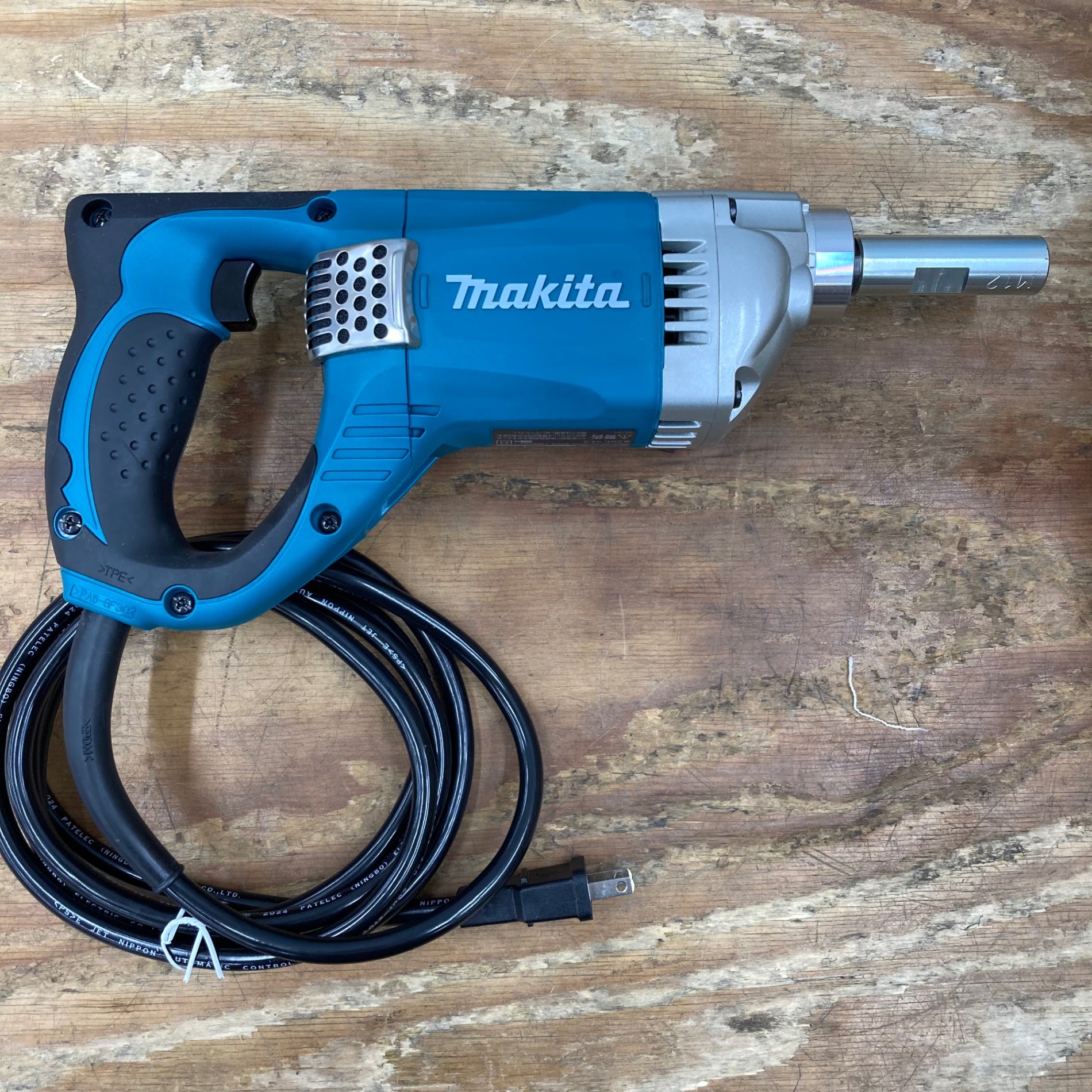 ☆マキタ(makita) コンクリートかくはん機 UT1305【柏店】 – アクト