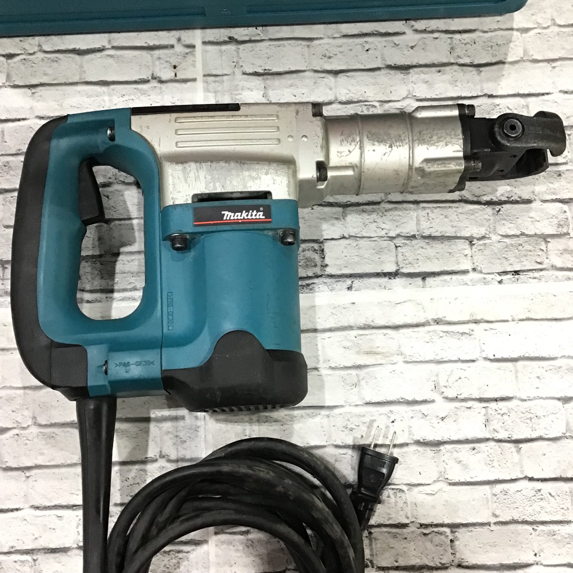 ☆マキタ(makita) 電動ハンマ HM0830【川口店】 – アクトツール