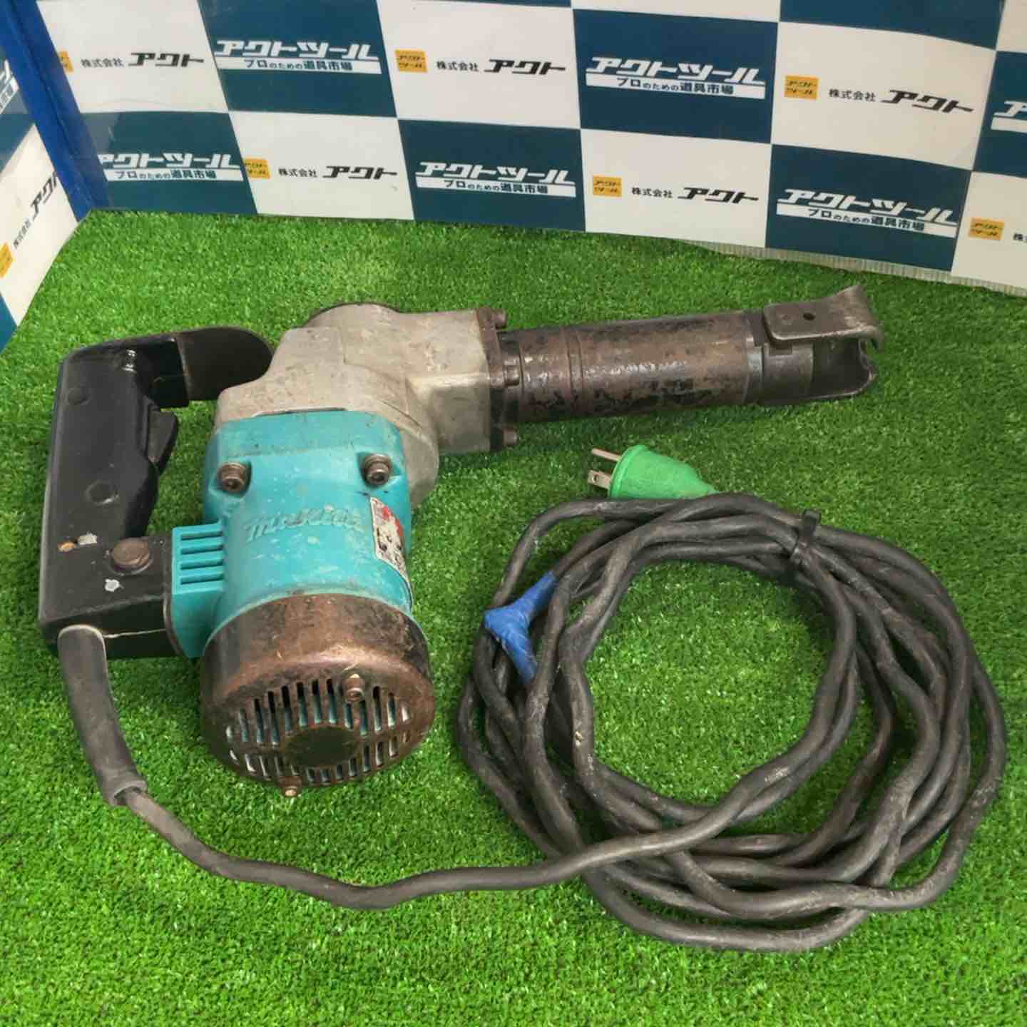 ◇マキタ(makita) 電動ハンマ HM0821【草加店】 – アクトツール ◇マキタ(makita) 電動ハンマ HM0821【草加店】 – アクトツール